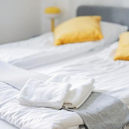 Zentrale Wohnung Fuer Entdecker Wenen Buitenkant foto