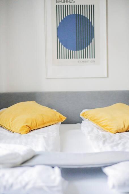 Zentrale Wohnung Fuer Entdecker Wenen Buitenkant foto