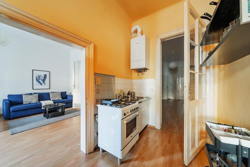 Zentrale Wohnung Fuer Entdecker Wenen Buitenkant foto